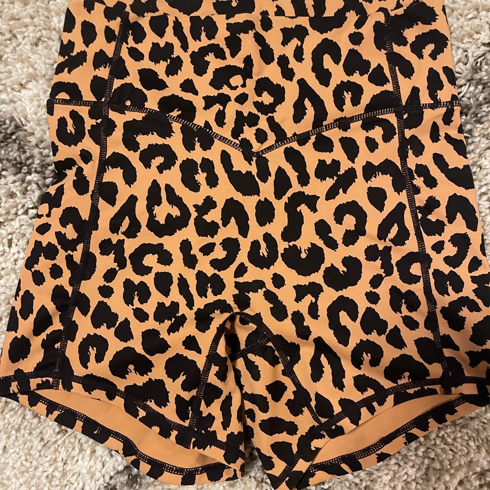 Vitality (balance athletica) ascend short- King cheetah